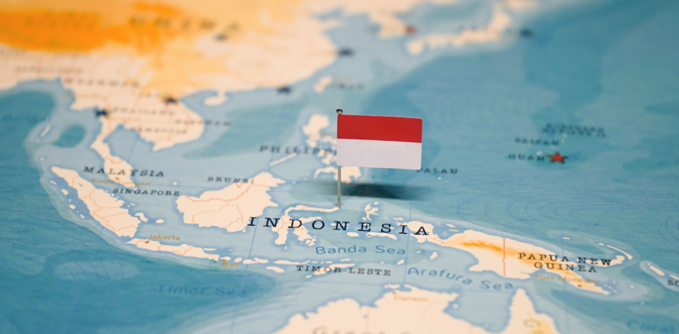 Map marking Indonesia with a flag