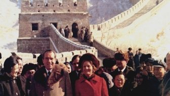 nixon visits the great wall