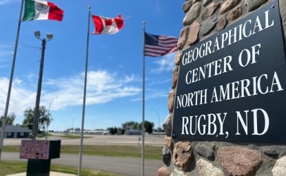 Rugby, North Dakota Center of North America