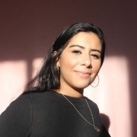 Ayat Mneina