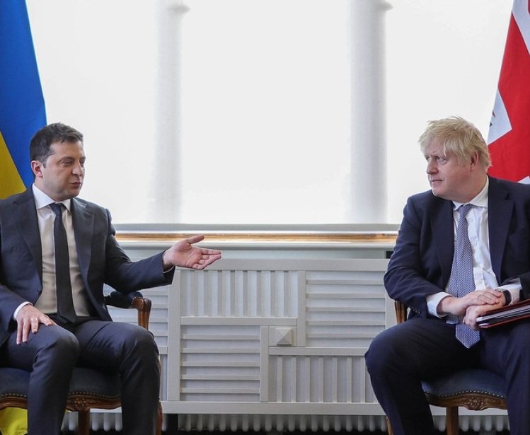 Boris Johnson and Zelensky