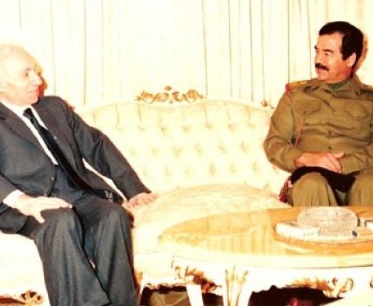 Saddam meets with founder of Ba'athist thought, Michael Aflaq, in 1988