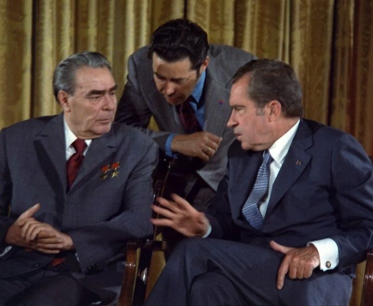 Leonid Brezhnev and Richard Nixon talks in 1973