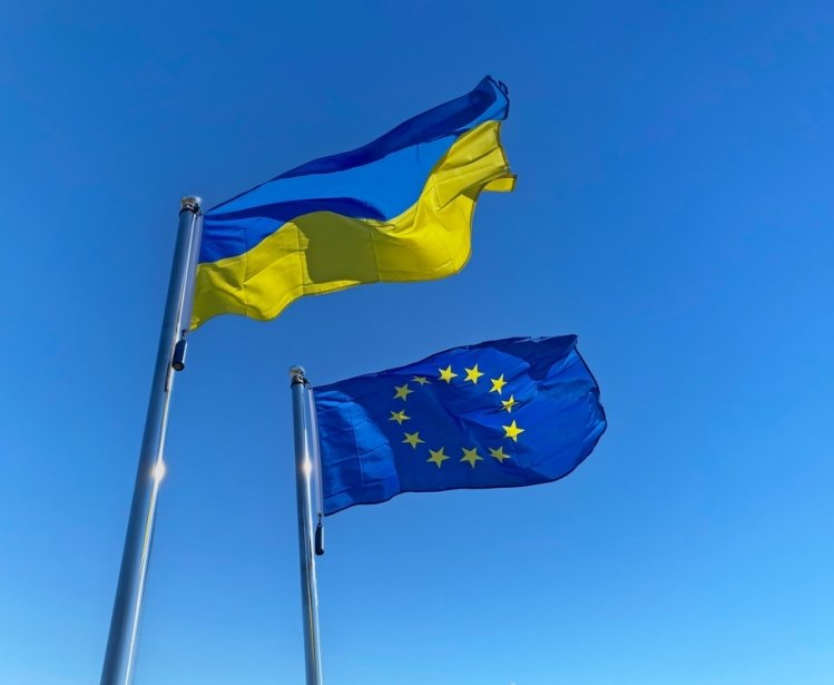 EU and Ukrainian Flags