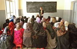 UNICEF supplies the Zarghuna Girls School with educational supplies, teachers’ training, and assists in repairing the infrastructure. 