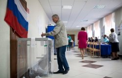 a voter in the Tyumen region of Russia